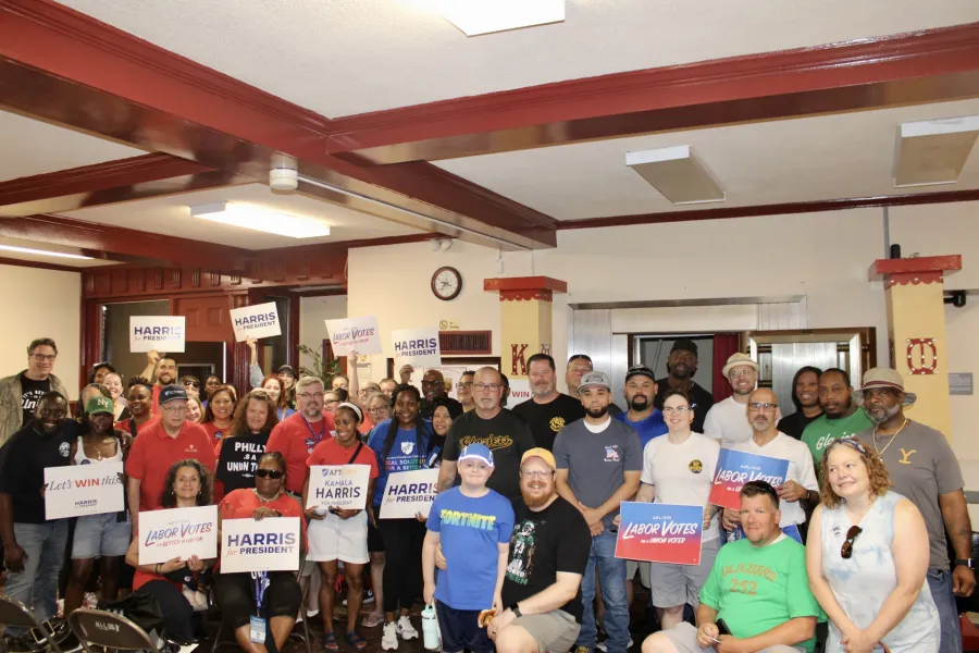 Union members will labor voters signs